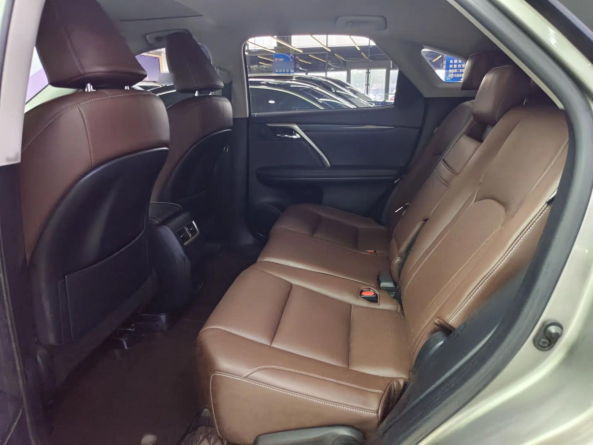 Lexus RX 2020 Revised Version 300 Two-Wheel Drive Elite Edition — миниатюра 18