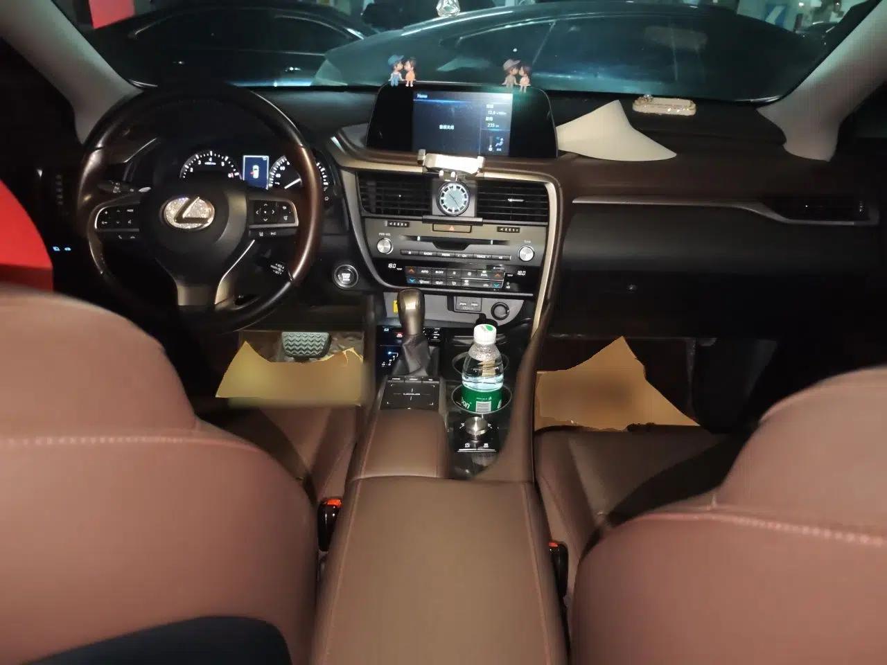 Lexus RX 2020 Facelifted 300 4x4 Elegant Edition — миниатюра 9