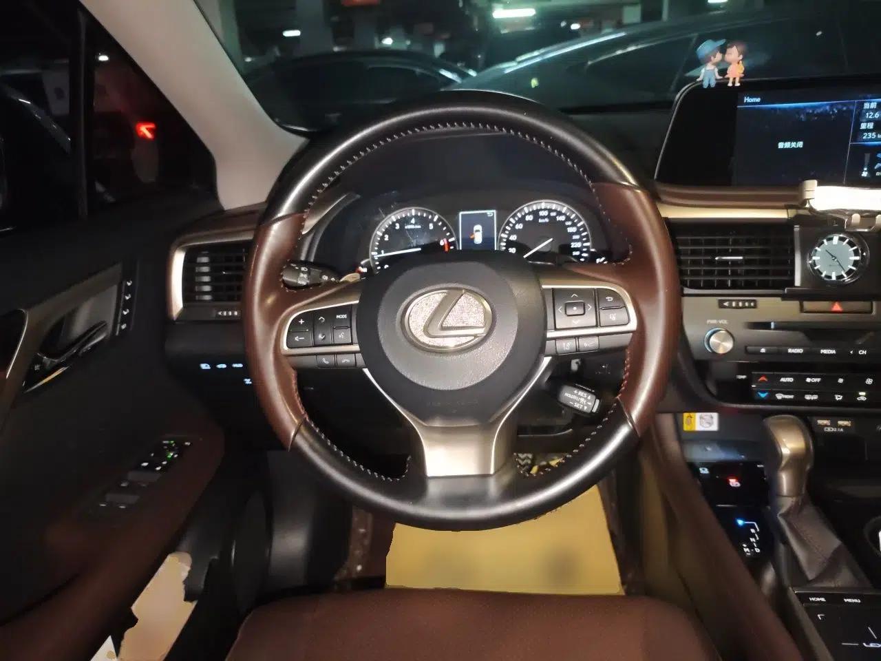 Lexus RX 2020 Facelifted 300 4x4 Elegant Edition — миниатюра 10