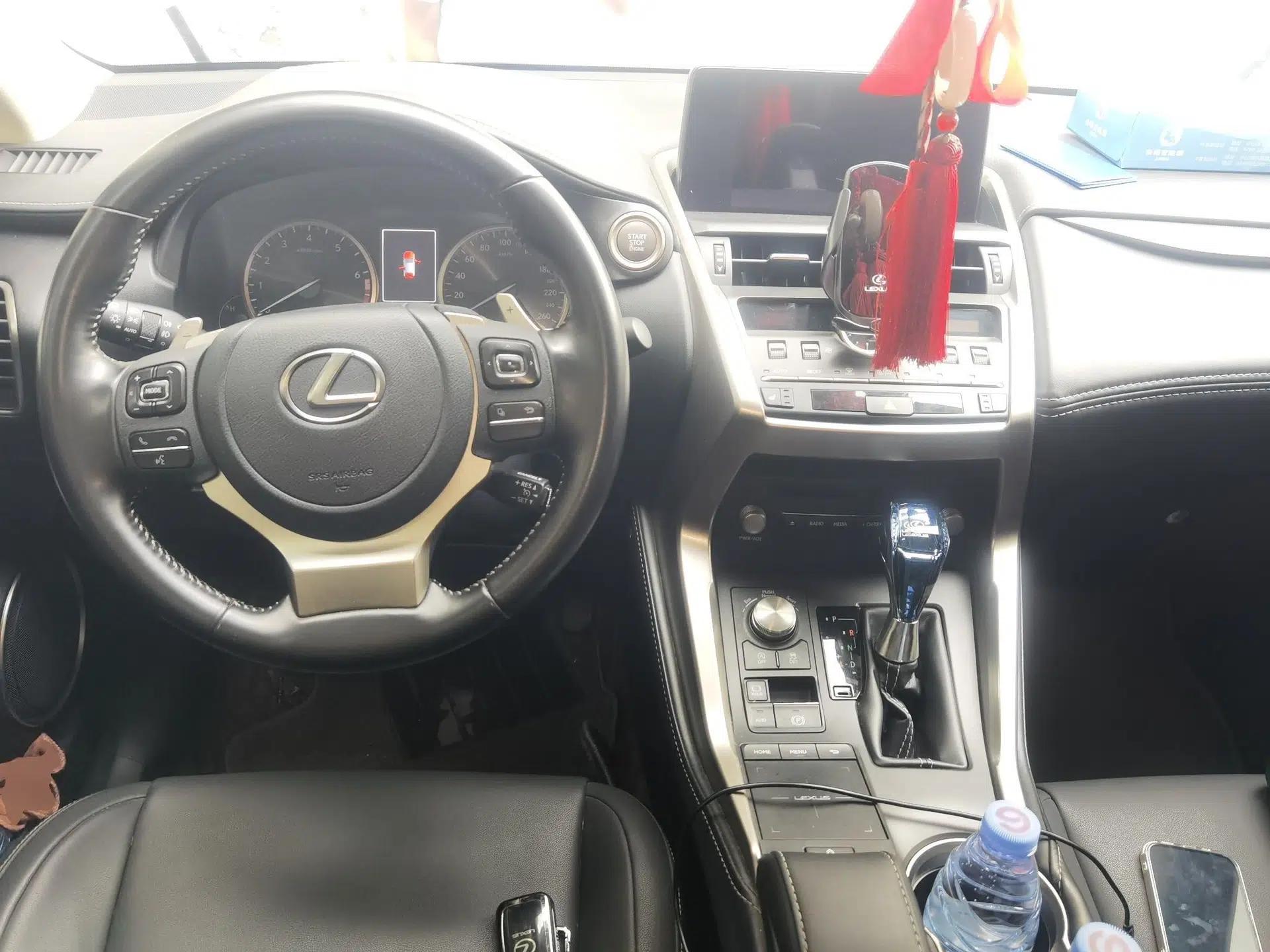 Lexus NX 2020 200 Front-Wheel Drive Vmotion Edition China VI Standard — миниатюра 9