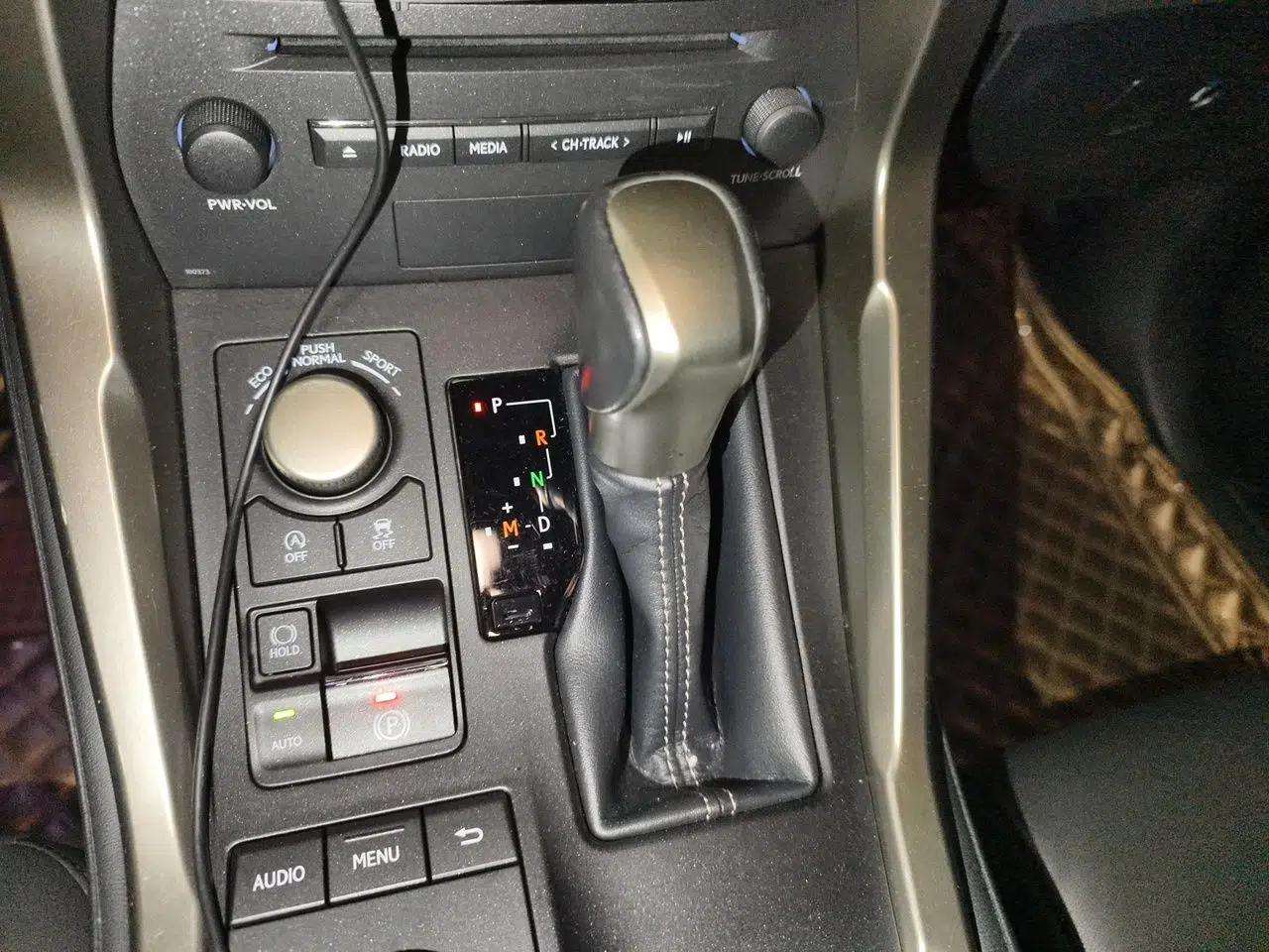 Lexus NX 2016 200 All-Wheel Drive FENGSHANG Version — миниатюра 14