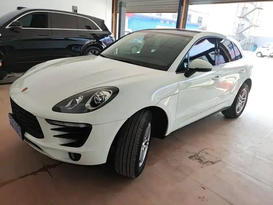 2017 Macan 2.0T — миниатюра 1