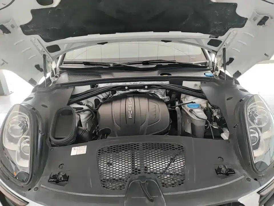 2017 Macan 2.0T — миниатюра 10