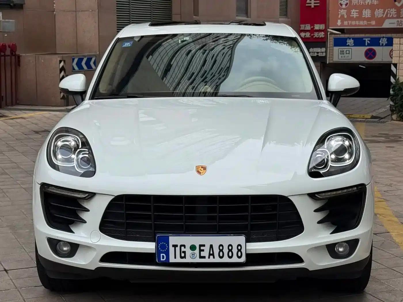2017 Macan 2.0T — миниатюра 2