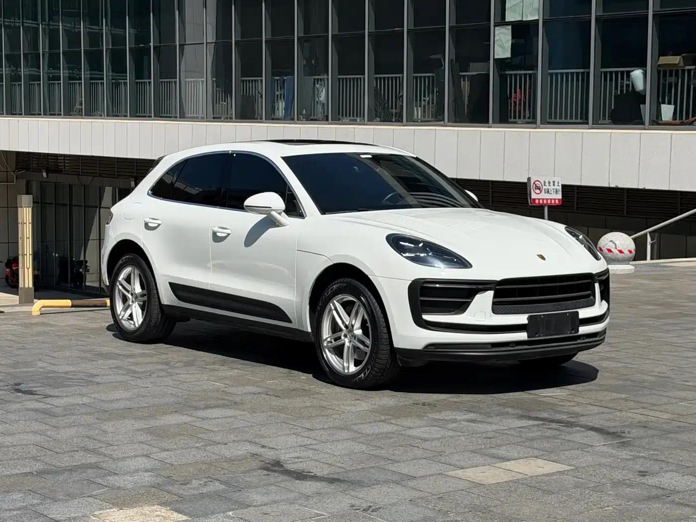 2022 Macan 2.0T — миниатюра 3