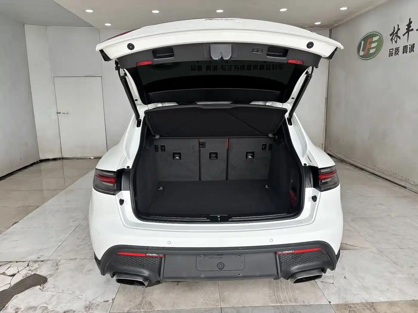 2022 Macan 2.0T — миниатюра 29