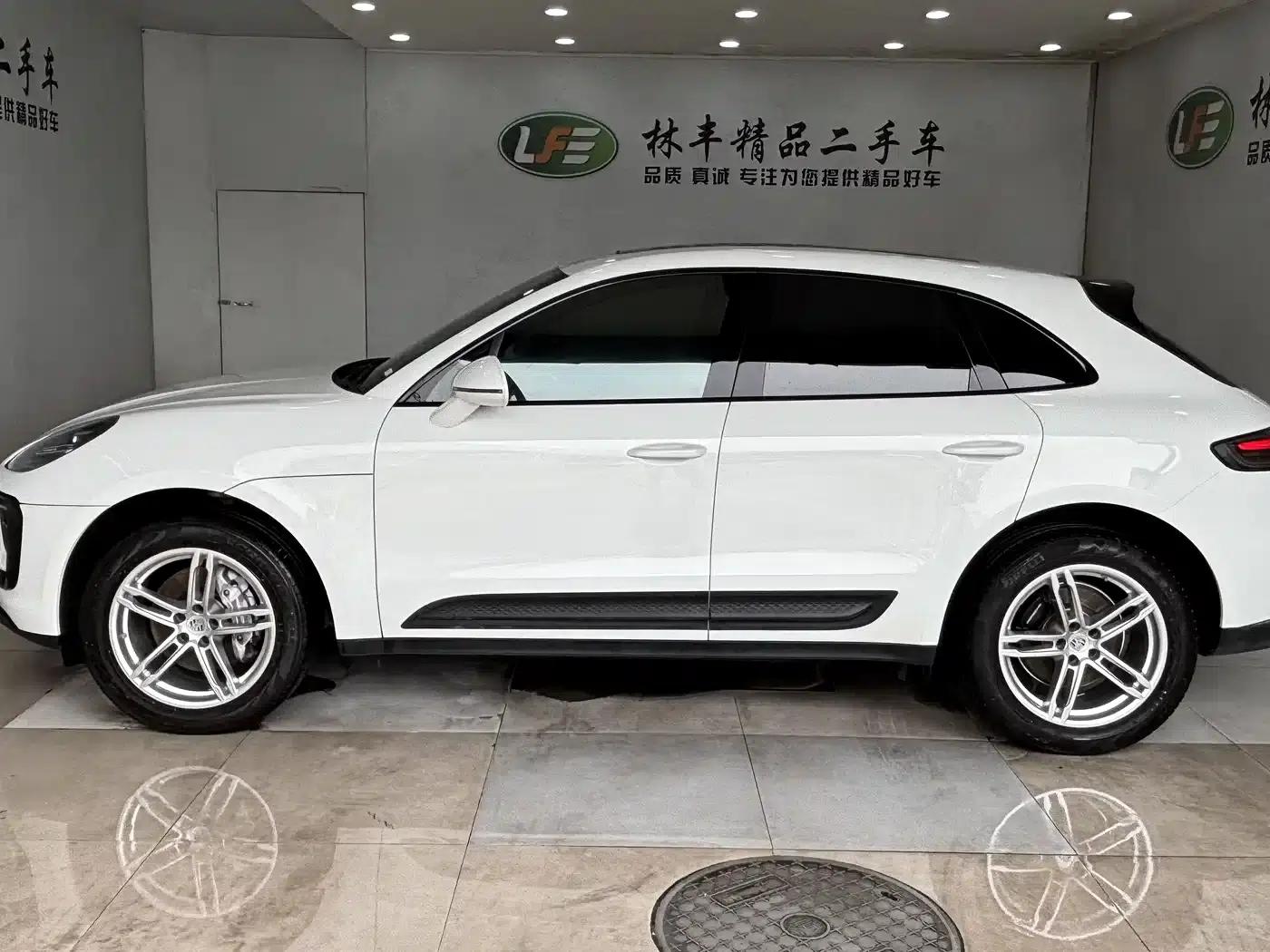 2022 Macan 2.0T — миниатюра 4