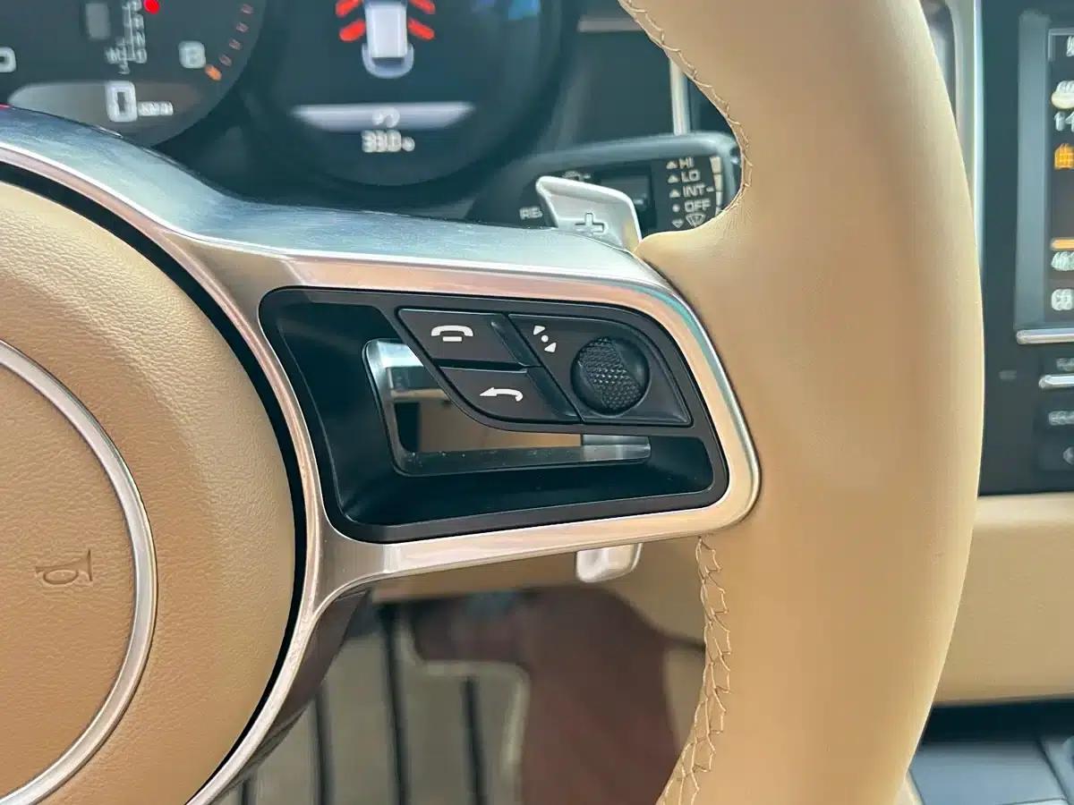 2014 Macan 2.0T — миниатюра 27