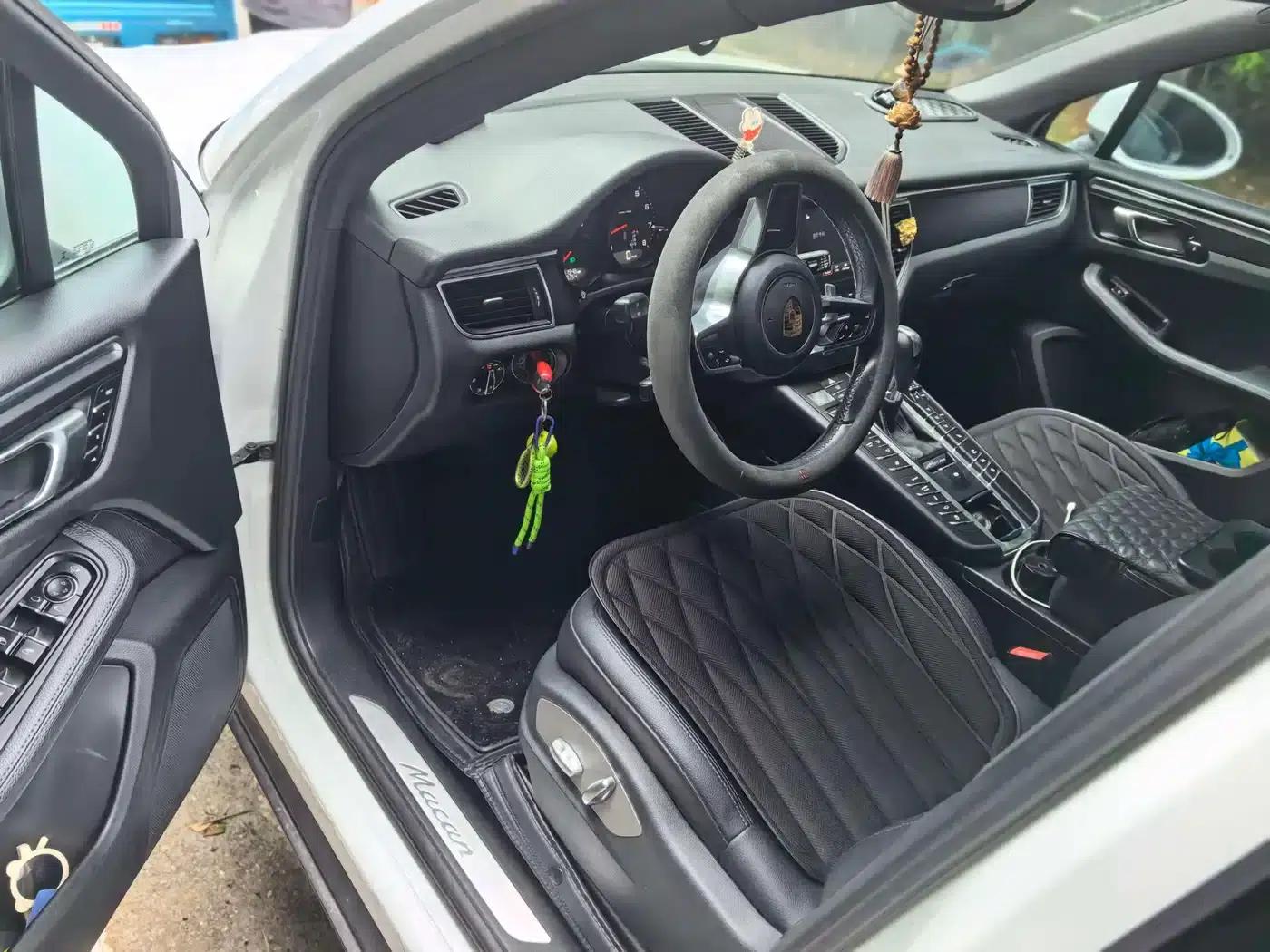 2017 Macan 2.0T — миниатюра 2