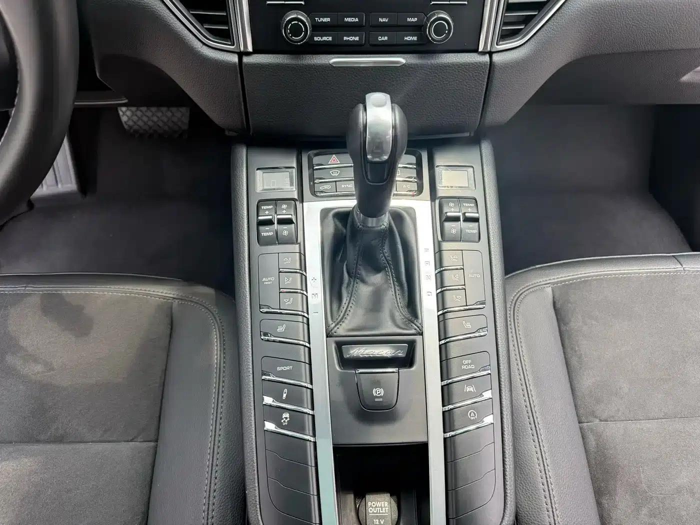 2017 Macan 2.0T — миниатюра 4