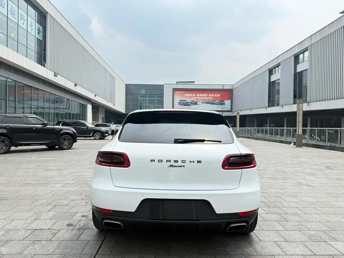 2017 Macan 2.0T — миниатюра 9