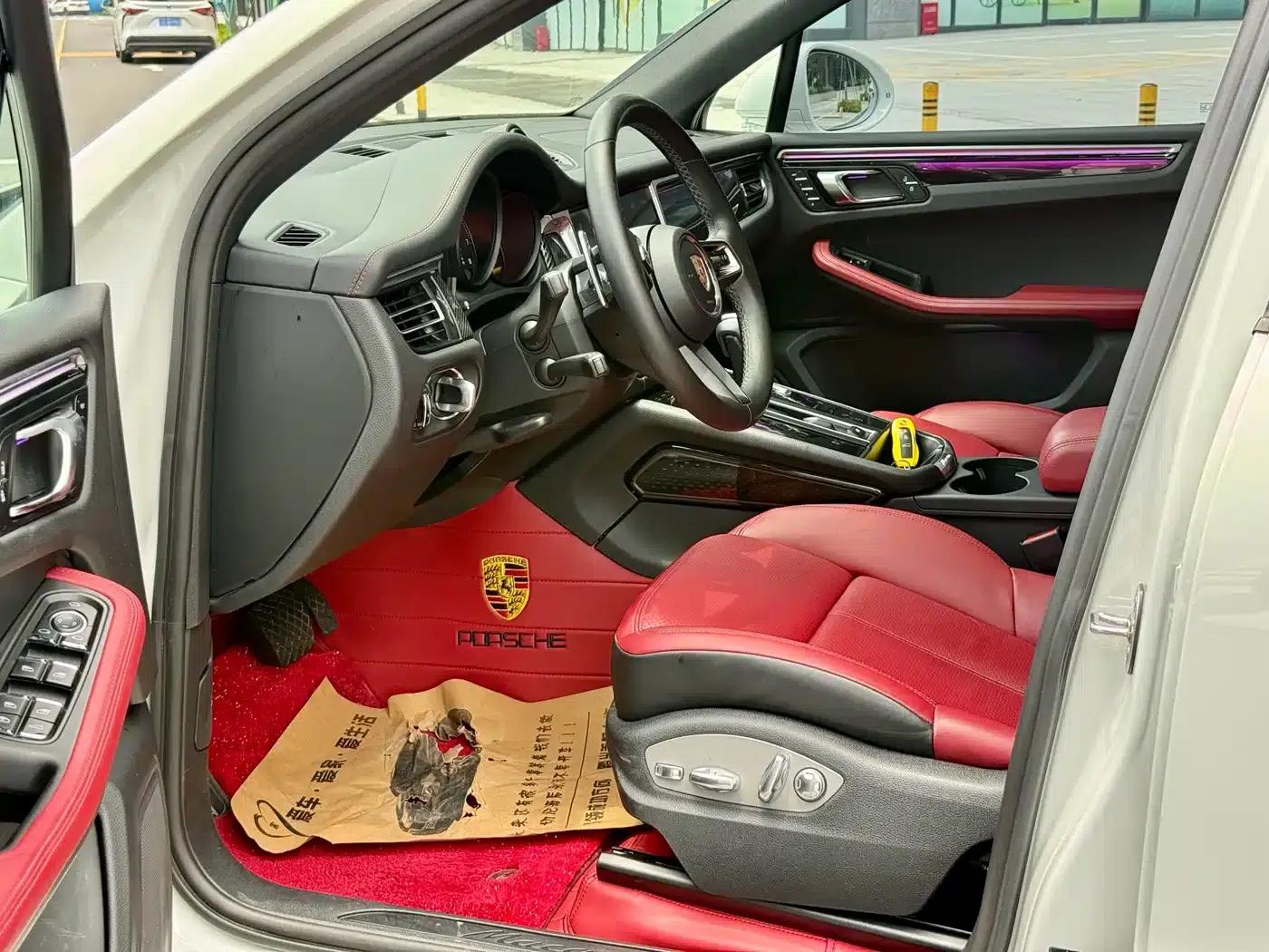 2023 Macan 2.0T — миниатюра 4