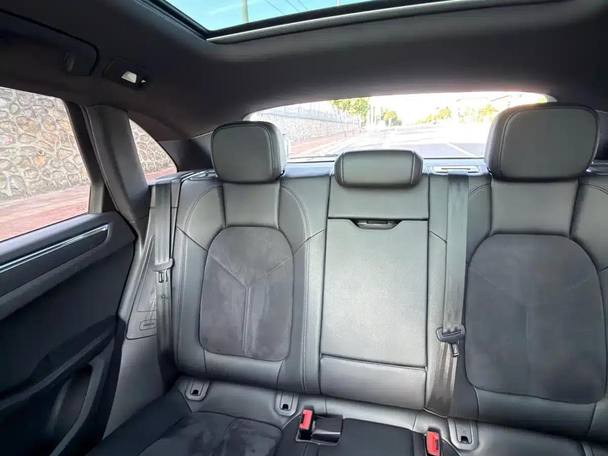 2016 Macan 2.0T — миниатюра 18