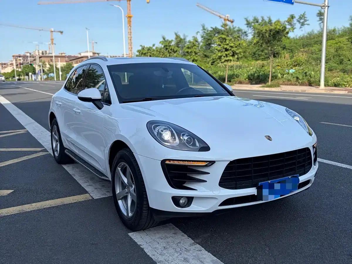 2016 Macan 2.0T — миниатюра 3