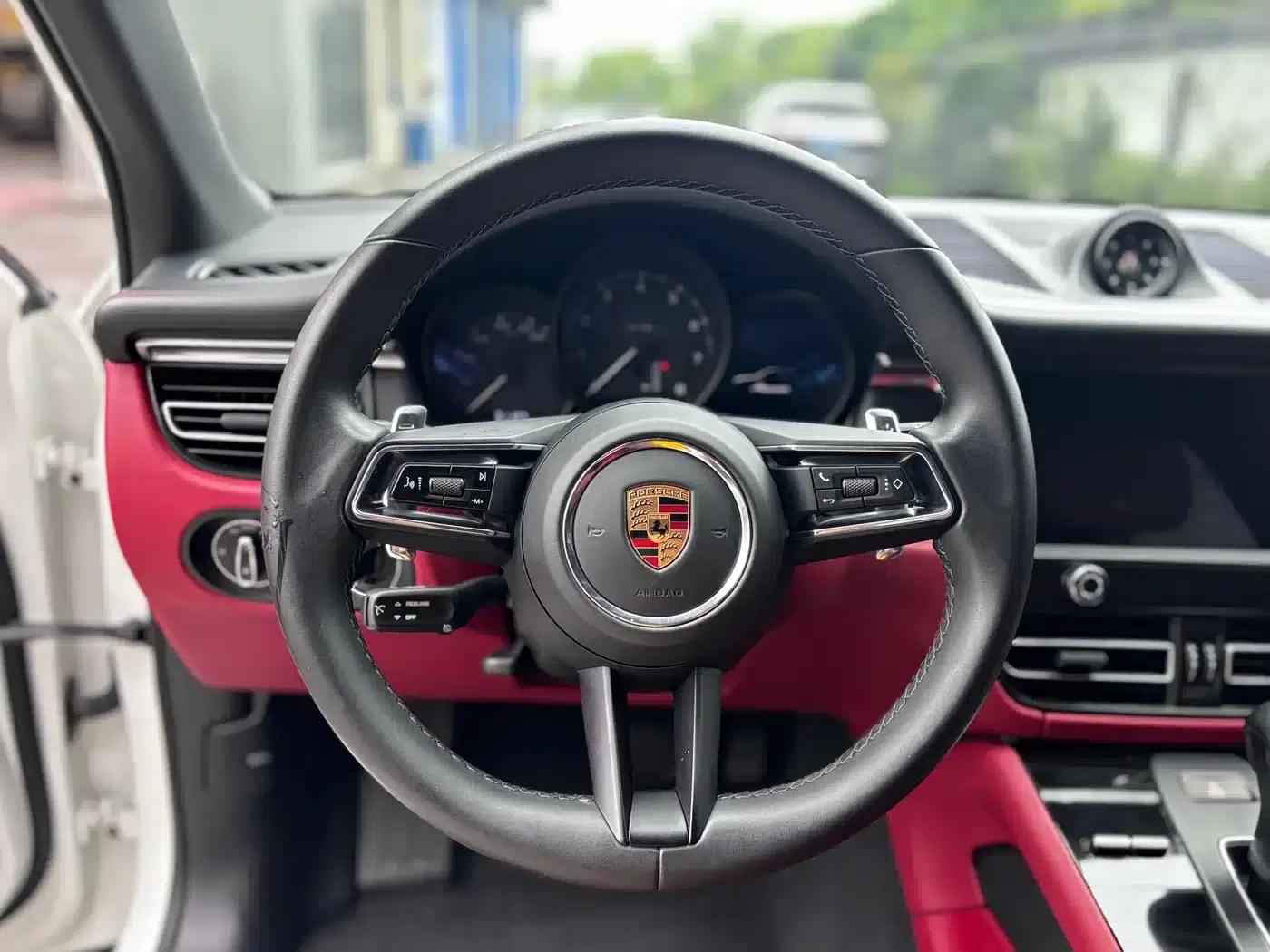 2022 Macan 2.0T — миниатюра 18