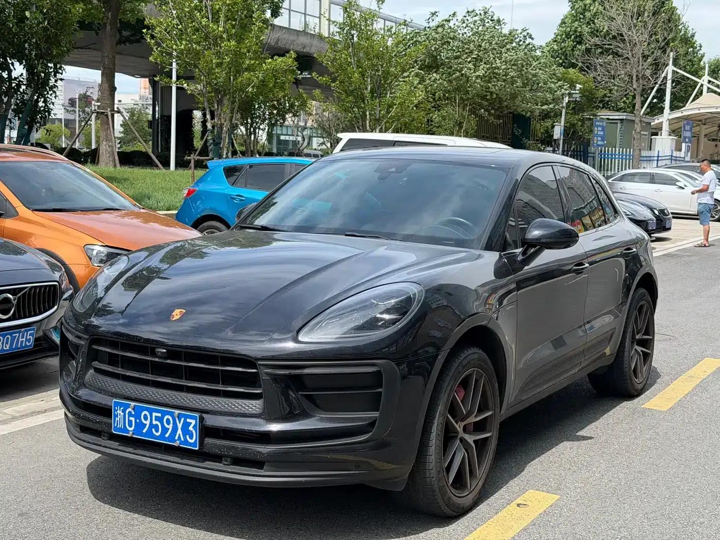 2023 Macan 2.0T — миниатюра 1