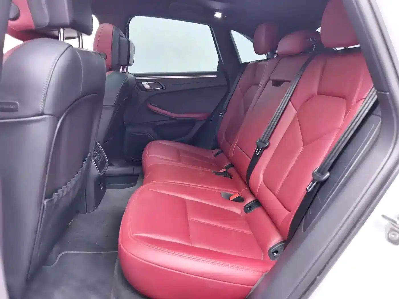 2023 Macan 2.0T — миниатюра 12