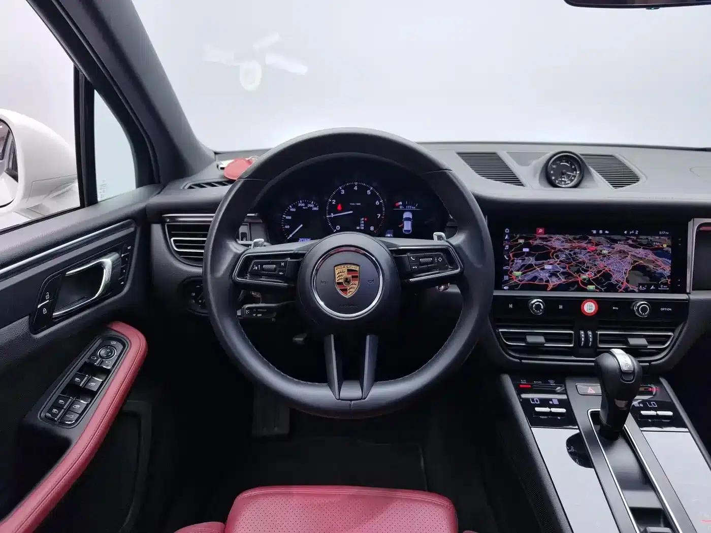 2023 Macan 2.0T — миниатюра 14