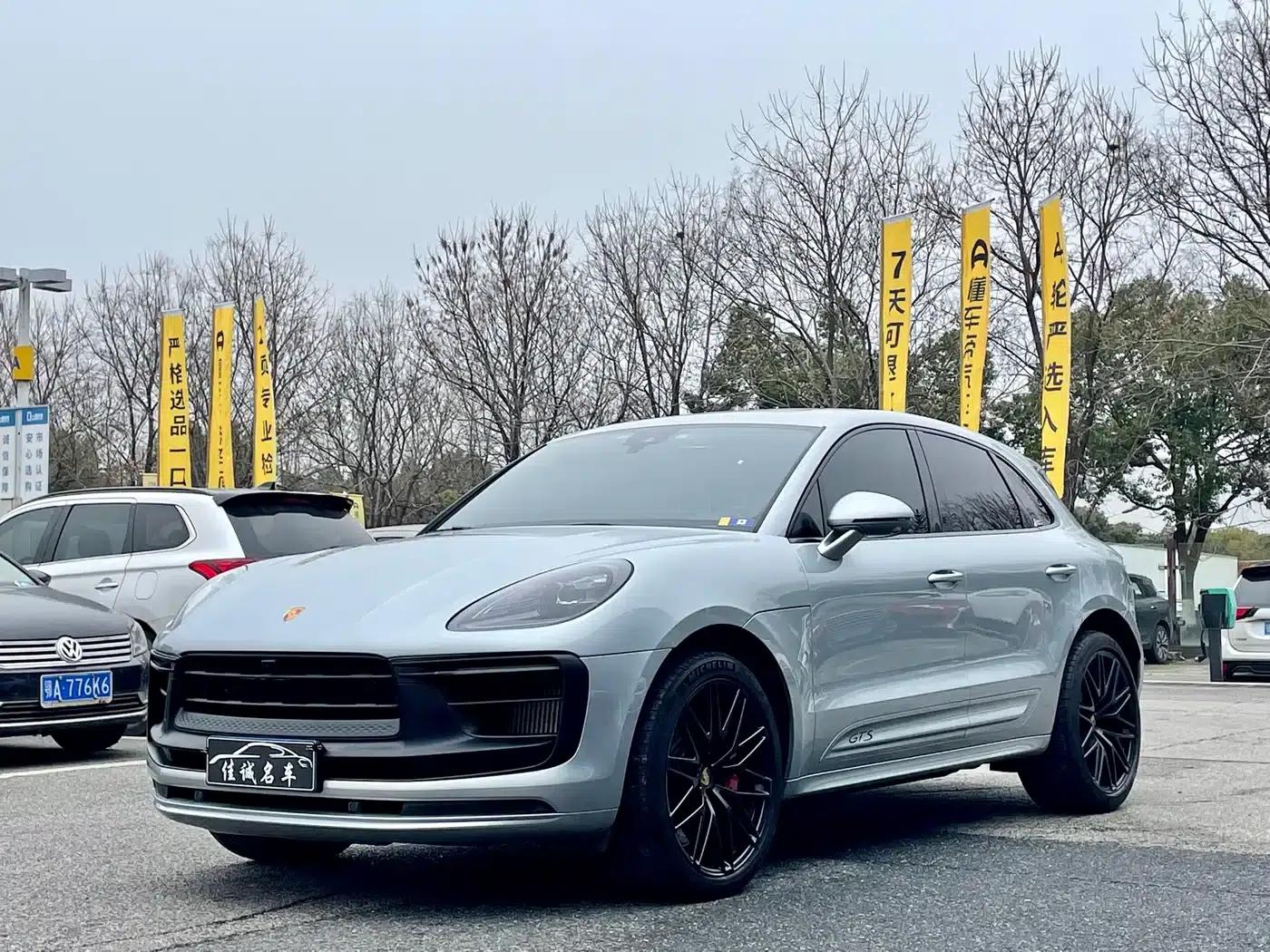 2022 Macan GTS 2.9T — миниатюра 1