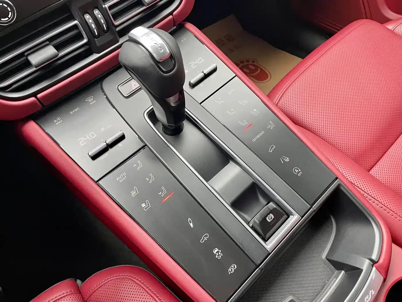 2022 Macan GTS 2.9T — миниатюра 7