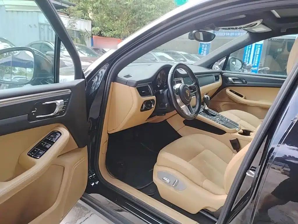 2017 Macan 2.0T — миниатюра 16