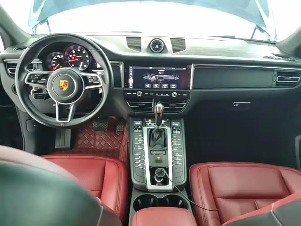 2020 Macan 2.0T — миниатюра 10