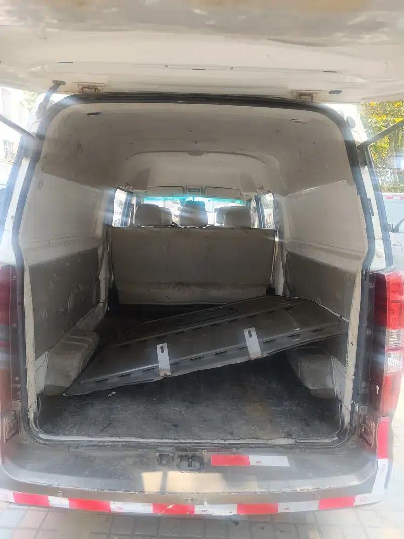 New Hiace X30L 2018 1.5L Van Business Edition DLCG14 — миниатюра 11