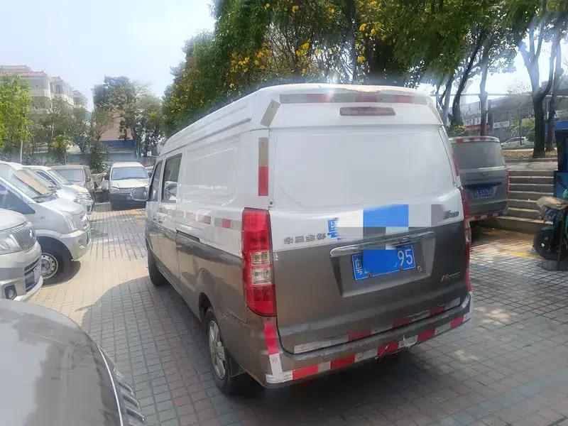 New Hiace X30L 2018 1.5L Van Business Edition DLCG14 — миниатюра 4