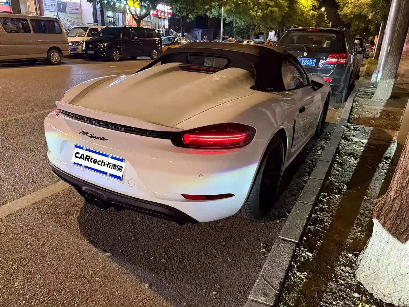 Porsche 718 2022 Spyder 2.0T — миниатюра 2