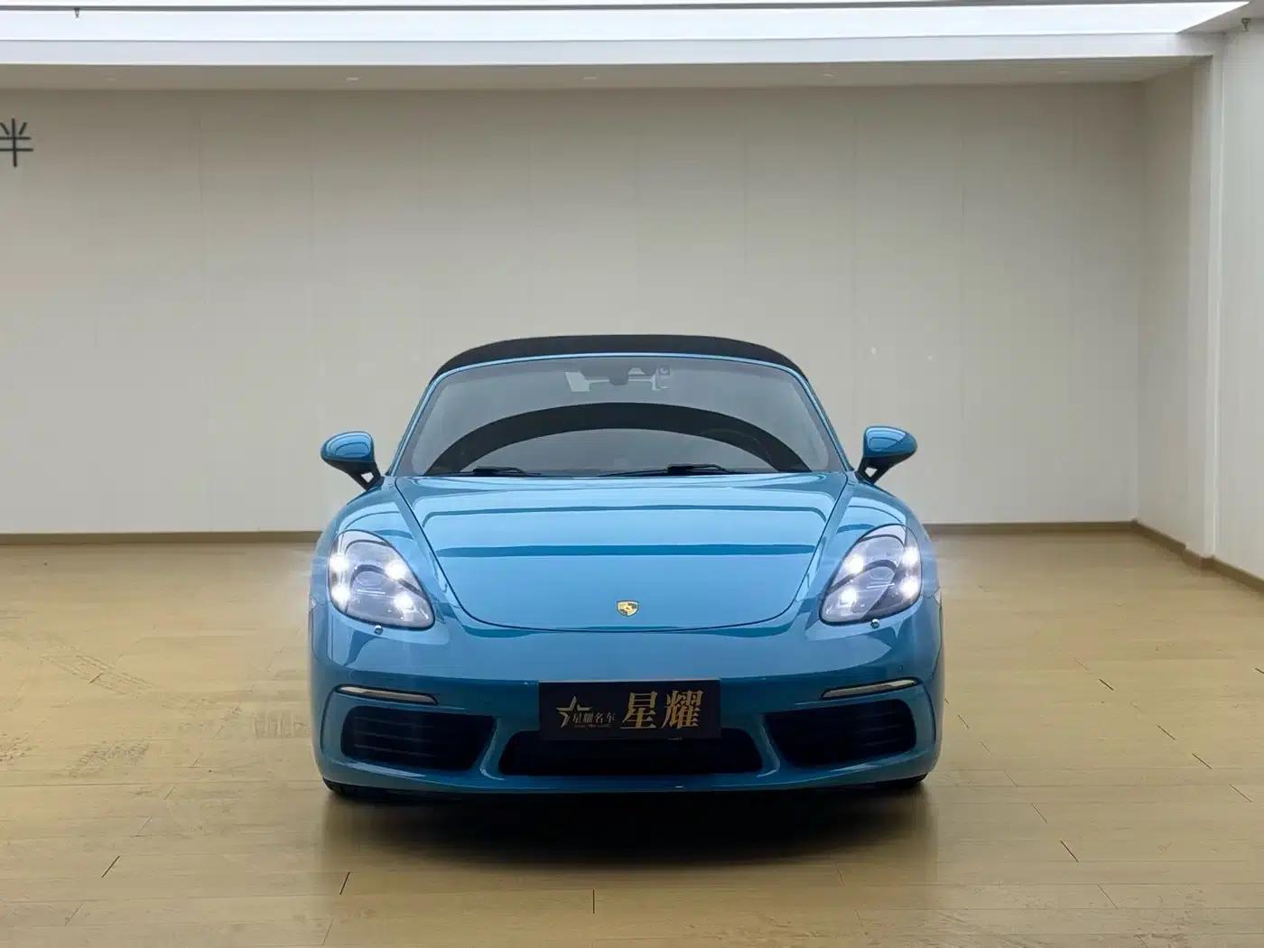 2016 Porsche 718 Boxster 2.0T — миниатюра 2