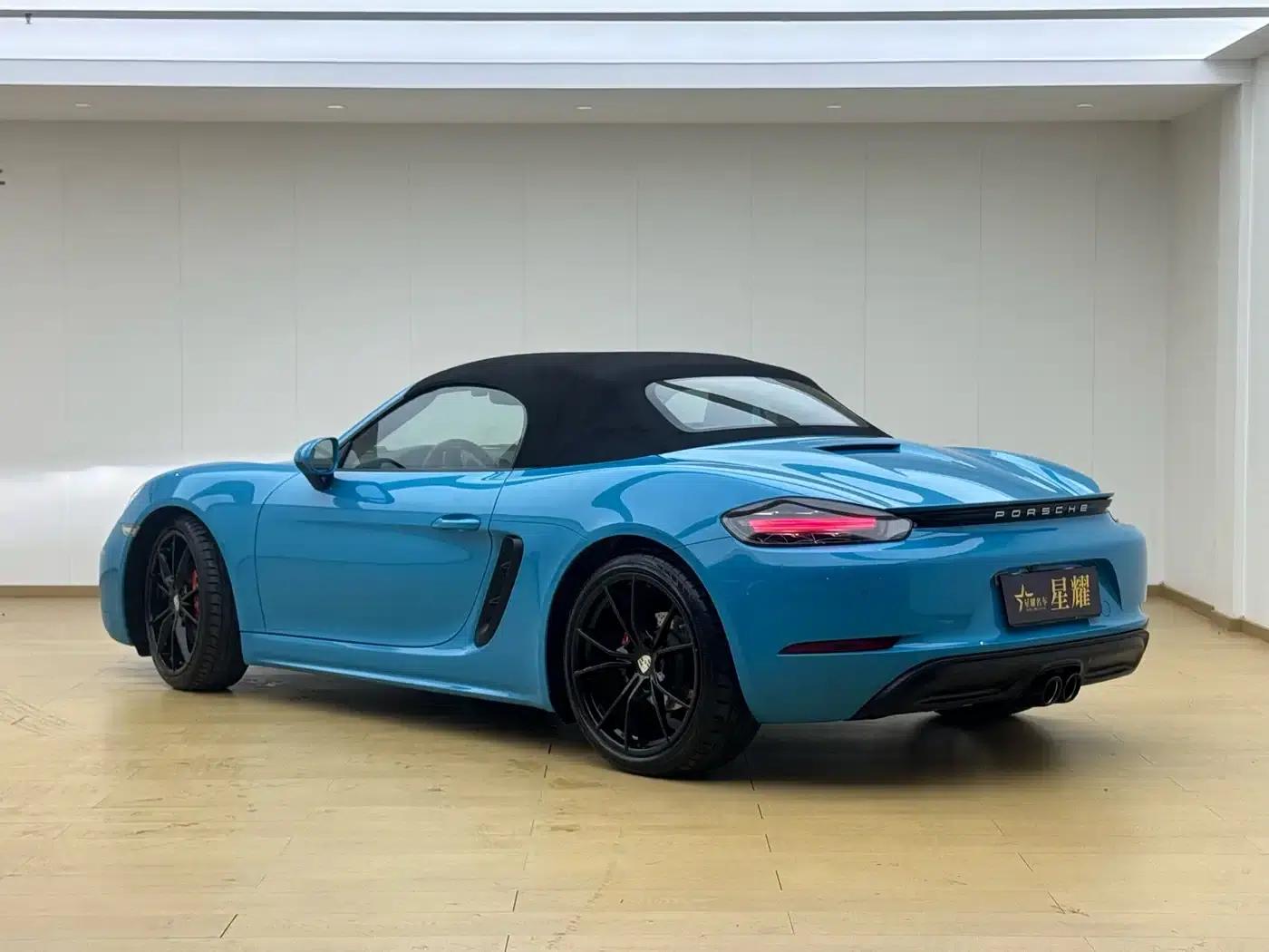 2016 Porsche 718 Boxster 2.0T — миниатюра 18