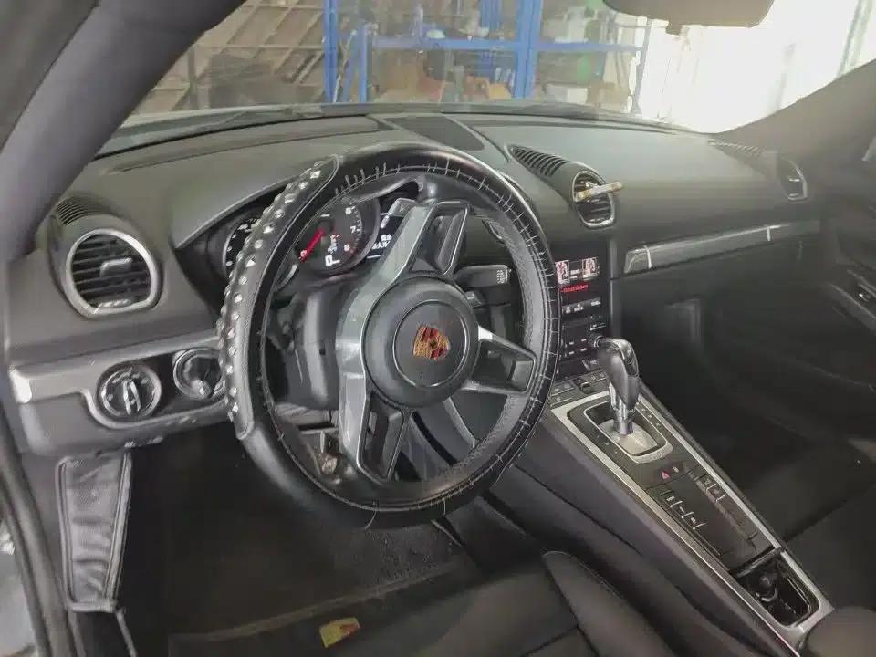 Porsche 718 Cayman 2016 2.0T — миниатюра 3