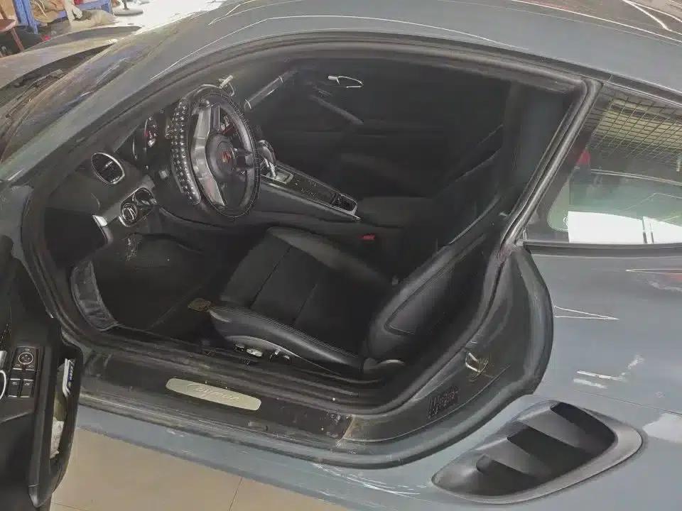 Porsche 718 Cayman 2016 2.0T — миниатюра 4