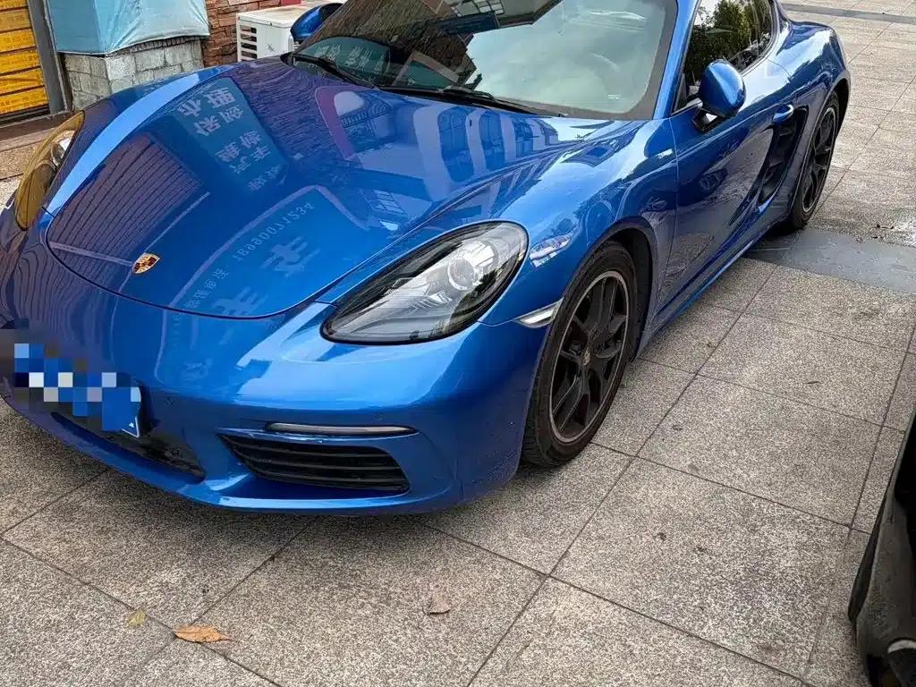 Porsche 718 Cayman 2018 2.0T — миниатюра 1