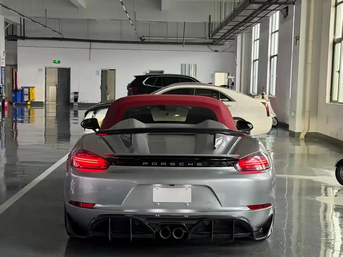 2020 Porsche 718 Boxster 2.0T — миниатюра 8