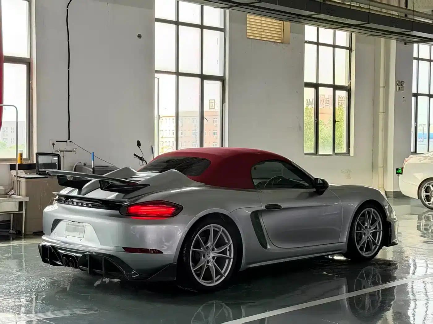 2020 Porsche 718 Boxster 2.0T — миниатюра 9