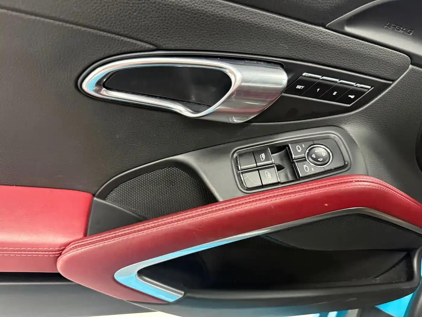 2018 Porsche 718 Boxster 2.0T — миниатюра 8