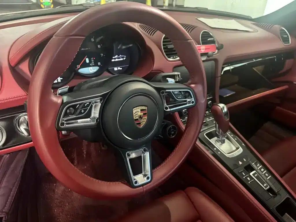 2022 Porsche 718 Boxster T 2.0T — миниатюра 4