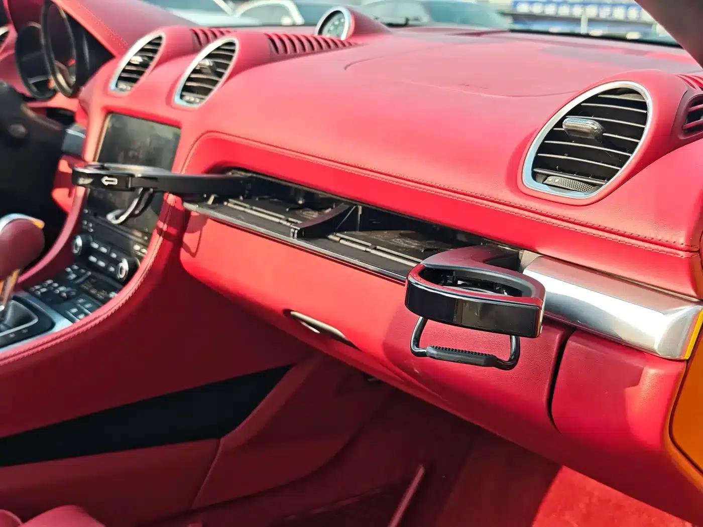 2022 Porsche 718 Boxster 2.0T — миниатюра 9