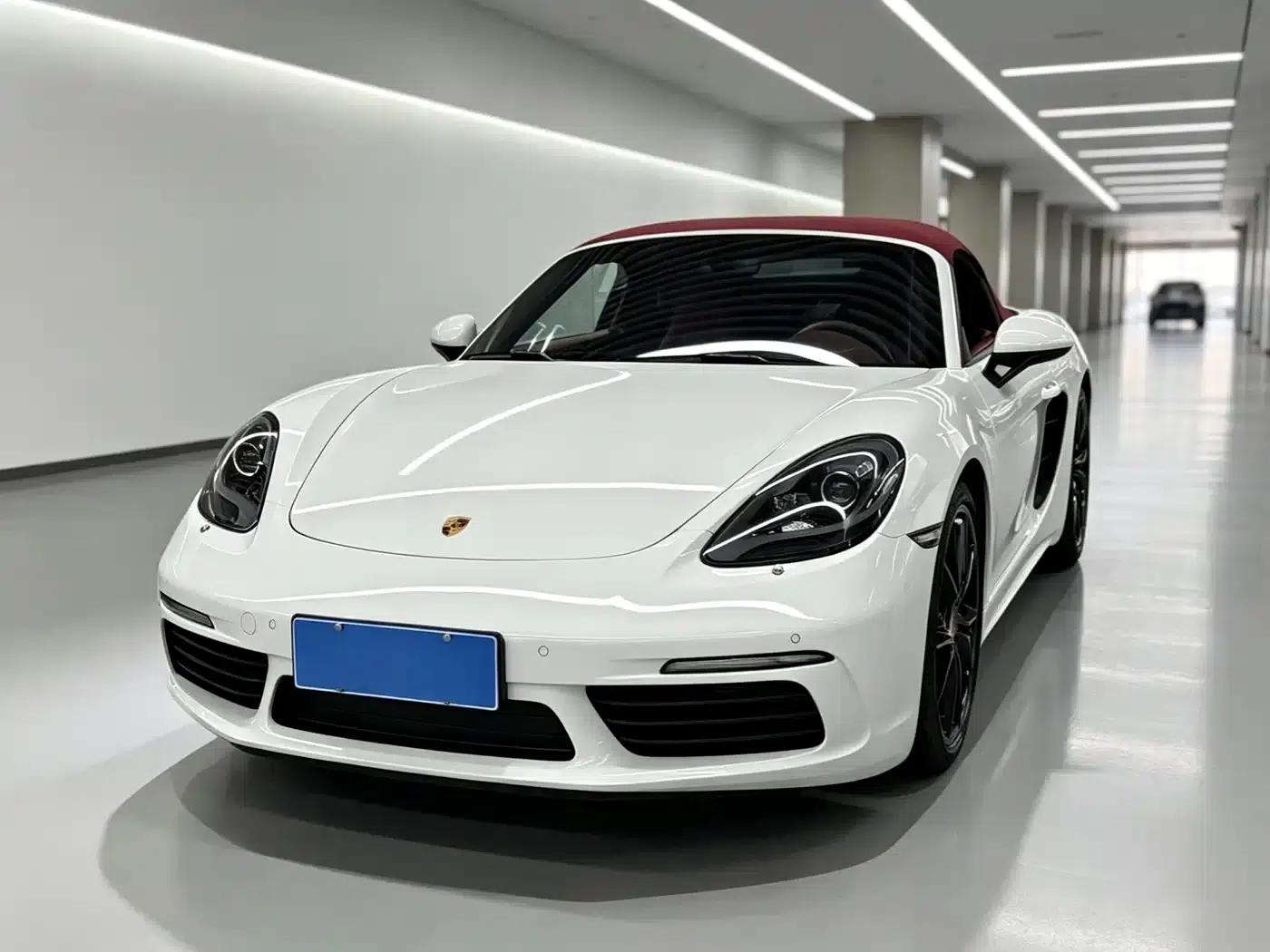 2020 Porsche 718 Boxster 2.0T — миниатюра 1