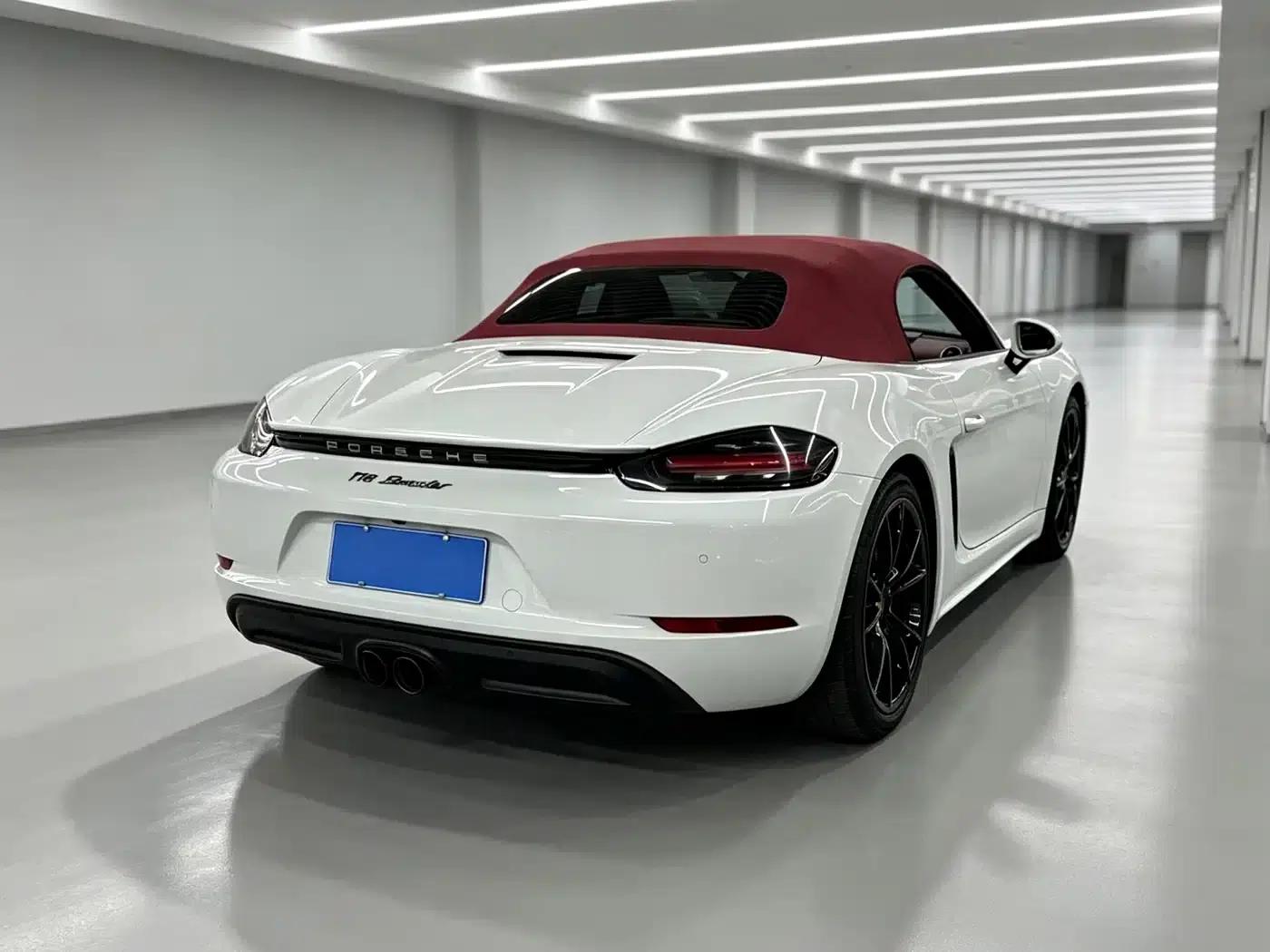 2020 Porsche 718 Boxster 2.0T — миниатюра 13
