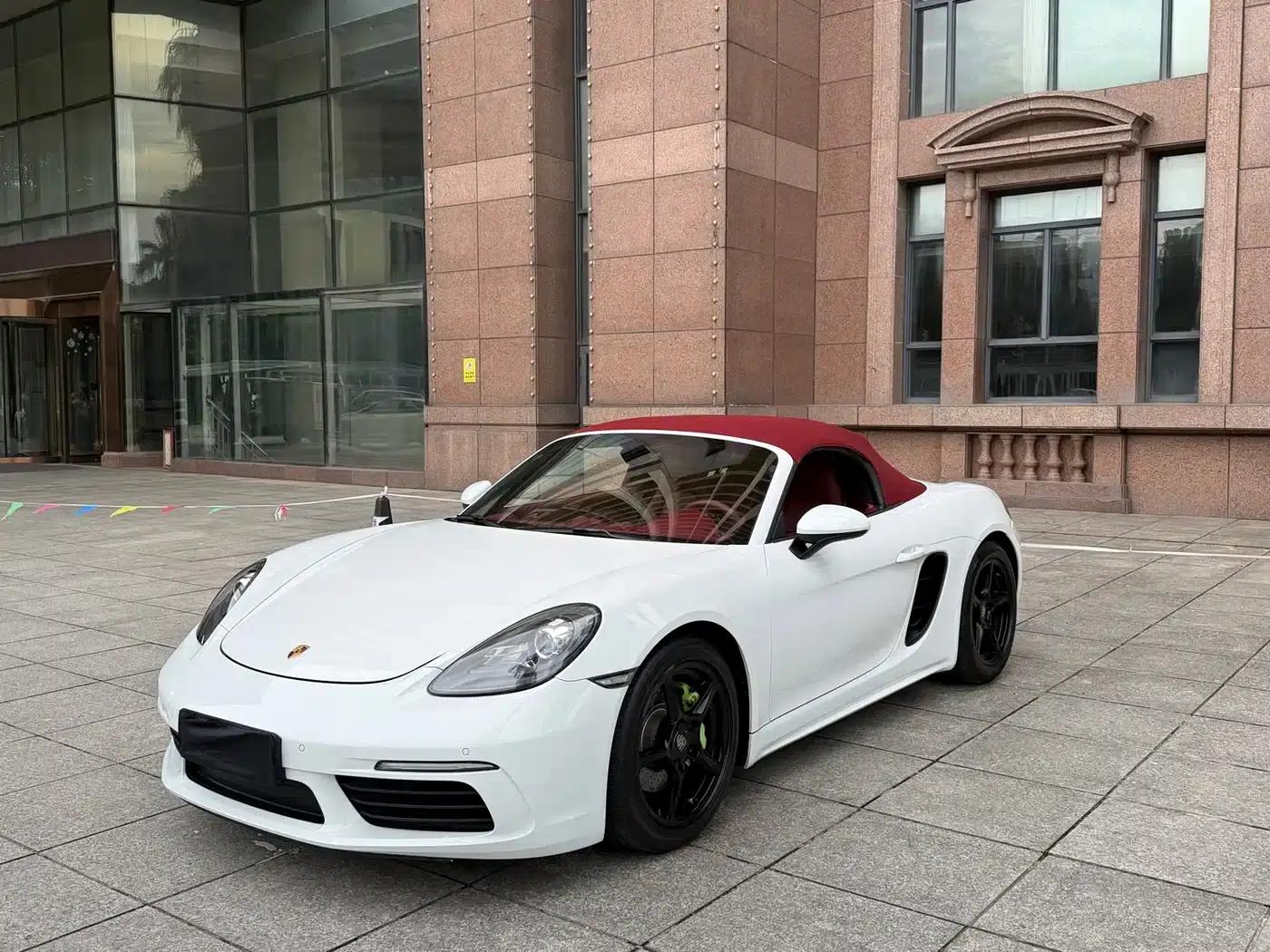 2016 Porsche 718 Boxster 2.0T — миниатюра 1