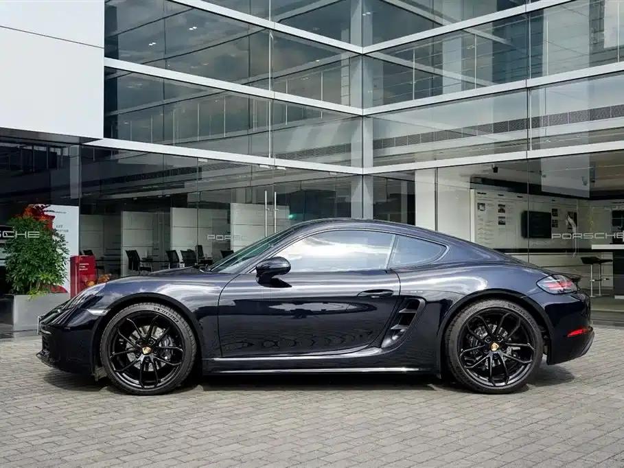 Porsche 718 2023 Cayman Style Edition 2.0T — миниатюра 2