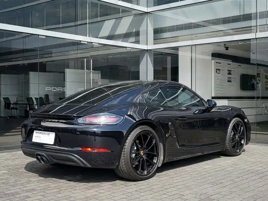 Porsche 718 2023 Cayman Style Edition 2.0T — миниатюра 7
