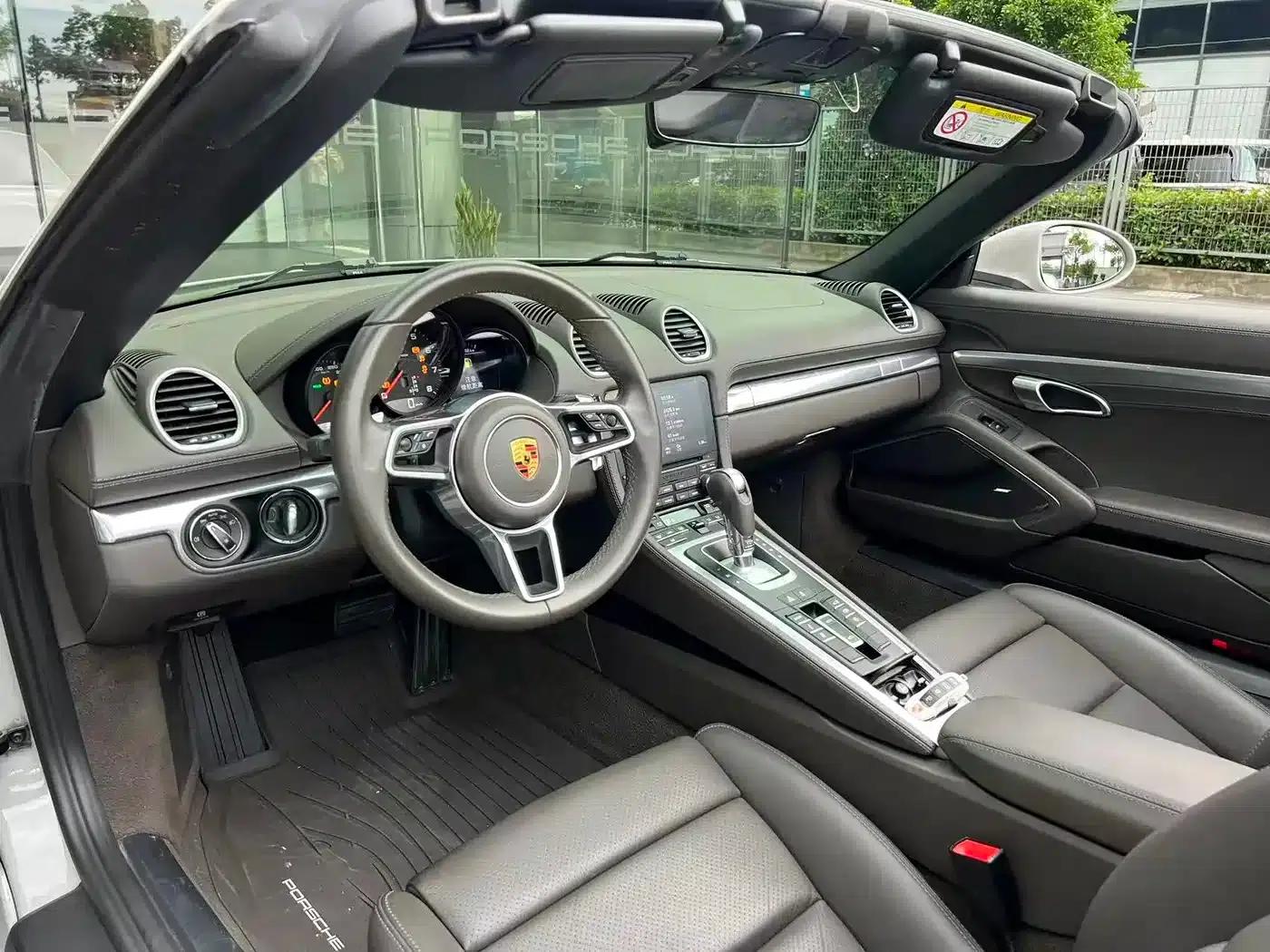 2022 Porsche 718 Boxster 2.0T — миниатюра 6
