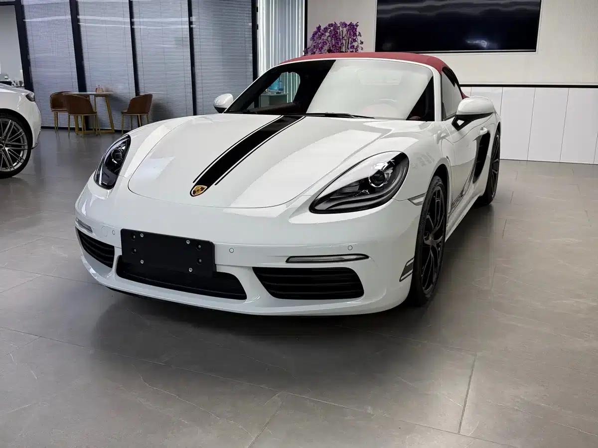 Porsche 718 2026 2.0T Automatic — миниатюра 1
