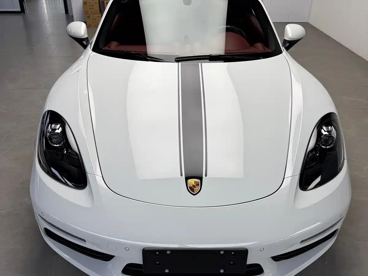 Porsche 718 2026 2.0T Automatic — миниатюра 2