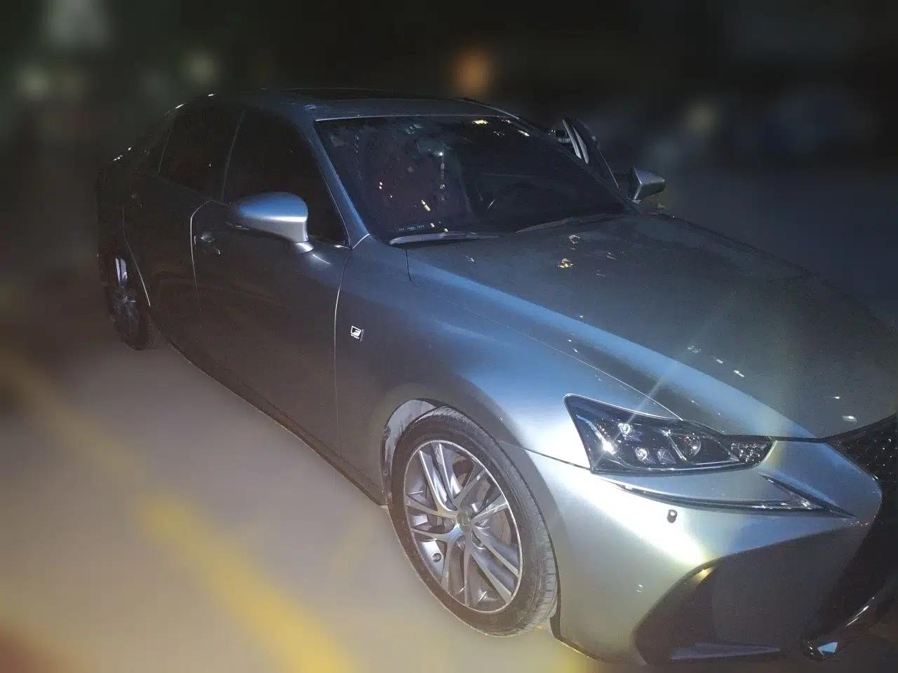 Lexus IS 2017 300 F SPORT Edition — миниатюра 3