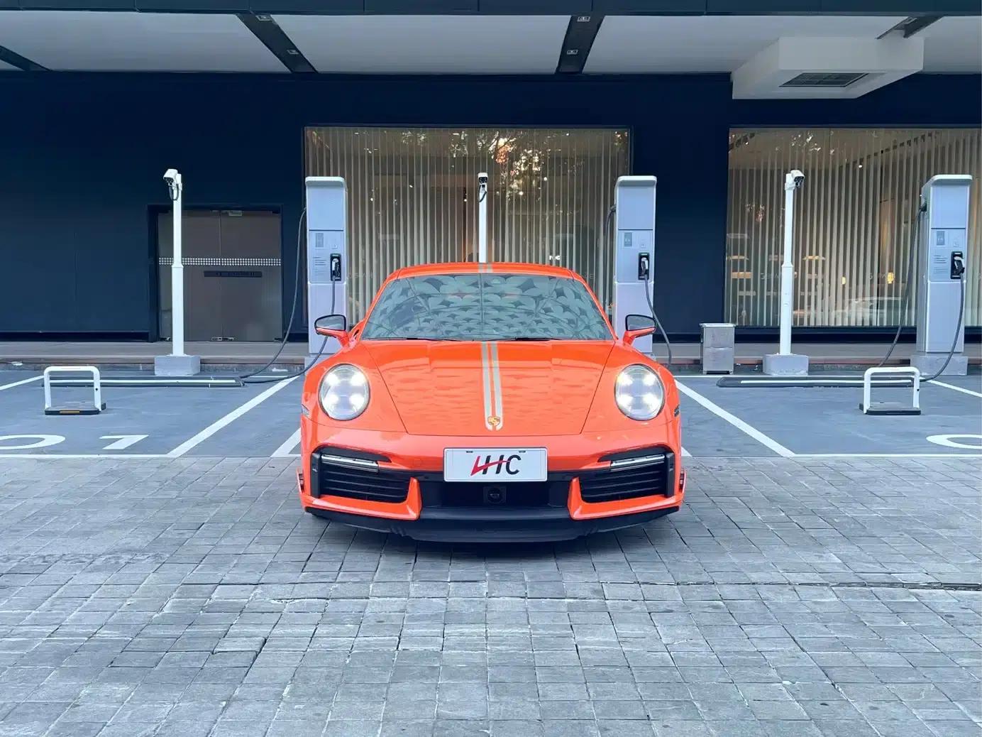 Porsche 911 2021 Turbo S 3.7T Porsche China 20th Anniversary Edition — миниатюра 2