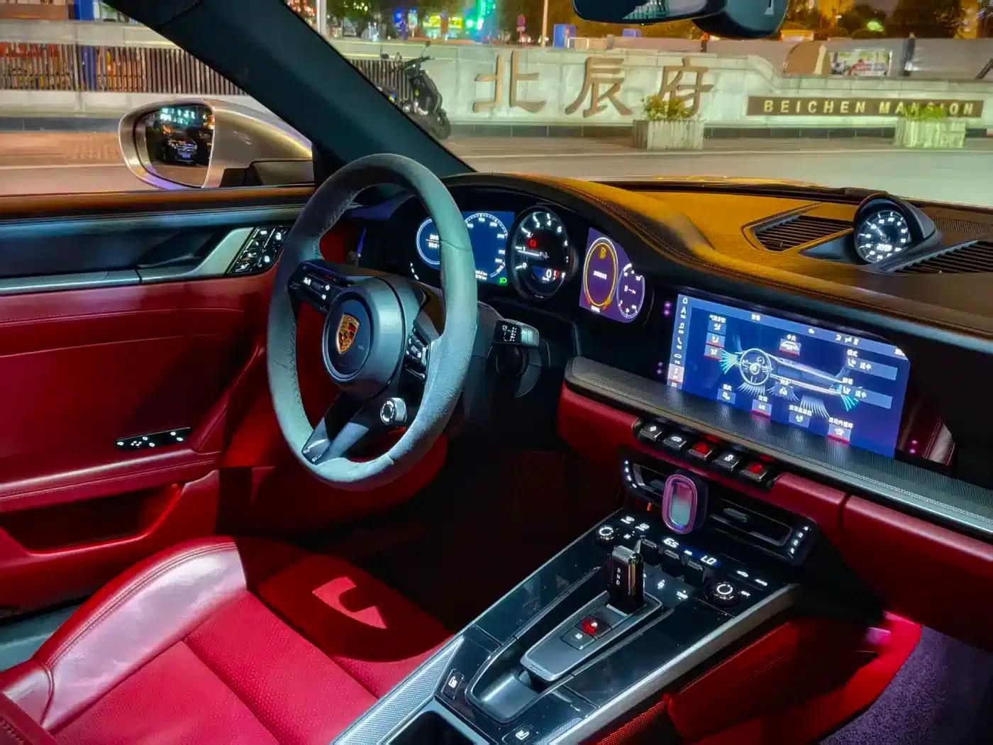 Porsche 911 2020 Carrera 3.0T — миниатюра 7